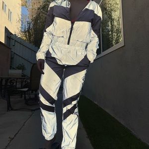 Reflective Lounge Set